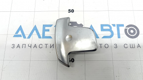The left steering wheel paddle shifter on a Hyundai Tucson 2022-2024 has swollen chrome.