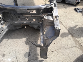 Front left quarter panel of a 14-20 Nissan Rogue on the body, graphite