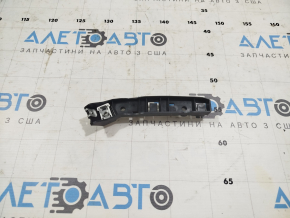 Front bumper mount on wing lower right Alfa Romeo Giulia 17-