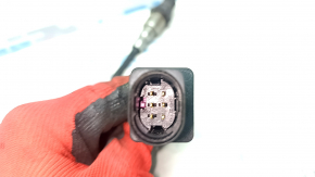 Lambda probe first Hyundai Tucson 22-25 1.6T HEV thread stripped, housing dented
