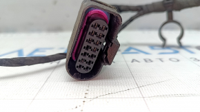 Audi E-Tron 19-23 battery wiring with air suspension tube