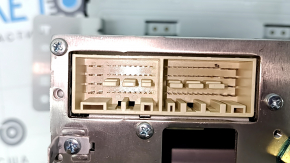 Kia Niro 20-22 HEV radio tape recorder, scratches