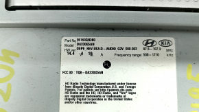 Kia Niro 20-22 HEV radio tape recorder, scratches