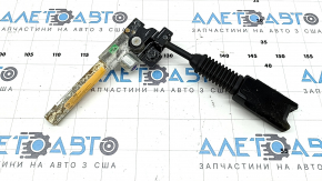 Kia Niro 17-22 HEV, PHEV passenger seat belt tensioner rusty