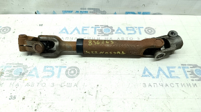 The steering shaft of a Hyundai Tucson 22-25 is rusty.