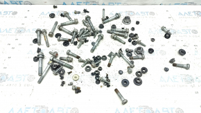 Hyundai Tucson 22-25 rear suspension hardware, incomplete