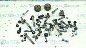 Hyundai Tucson 22-25 front suspension hardware, incomplete
