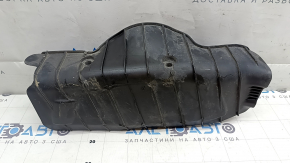 The lower control arm cover under the rear right spring of the Audi E-Tron 19-23 is worn out.