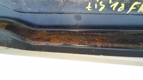 Rusty front bumper reinforcement for a VW Tiguan 18-24