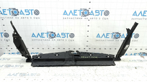 Upper radiator deflector for Chevrolet Equinox 22-24