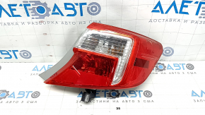 Right outer fender light for Toyota Camry v50 12-14 USA, crack, scratches, broken mount, glued on