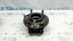 Rusty front right hub for Hyundai Tucson 22-25