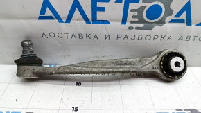 The upper control arm, front right rear, Audi E-Tron 19-23, has a cracked silent block.
