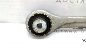 The upper front right control arm of the Audi E-Tron 19-23 has a cracked silent block.