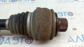 The rear left half shaft of the Audi E-Tron 19-23 is rusty.