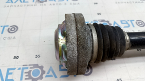 The rear left half shaft of the Audi E-Tron 19-23 is rusty.