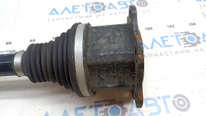 Front right half shaft of the Audi E-Tron 19-23, rusty