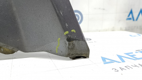 Adjusting the front lower bumper of a VW Tiguan 18-21 (scratches)