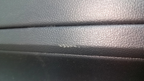 Rear left door panel for a VW Tiguan 18-20, black leather armrest, plastic insert, with handle, scratches