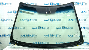 Toyota Camry V50 12-14 USA windshield chipped, air along the edge, sand