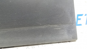 Lower rear left door trim for VW Tiguan 18-24 with chrome molding, scratched