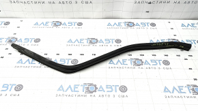 Rear right hood seal for Mercedes C-class W205 300/400/63 15-18 on the windshield wiper grille