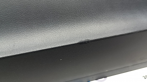 Lower front left door trim for VW Tiguan 18-24 with chrome molding, scratched, cracked