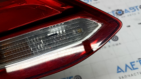 Left headlight Mercedes C-class W205 15-18 halogen, broken glass, cracks, scratches