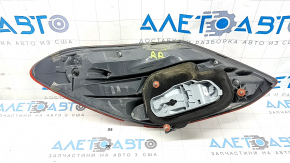Right headlight Mercedes C-class W205 15-18 halogen, broken glass, cracks, scratches