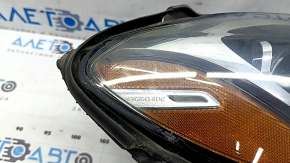 Right front headlight assembly for Mercedes C-class W205 15-18 halogen, with seal, scratches, broken mount, paint