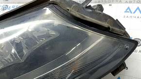 Right front headlight assembly for Mercedes C-class W205 15-18 halogen, with seal, scratches, broken mount, paint