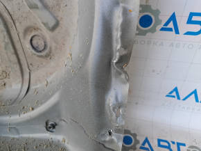 The trunk trough of the Volvo XC90 16-17 T5, T6 is drilled out, there are tears