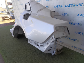 Lincoln MKZ 13-20 rear left quarter wing sawed off, white UG, rusty