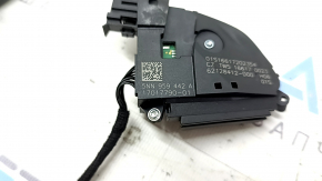 The steering wheel controls on a VW Tiguan 19-21, under the radar, are scratched.