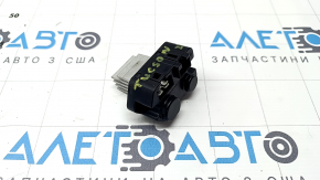 Hyundai Tucson Heater Resistor 22-25