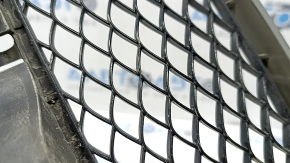 The lower grille of the front bumper of the Mercedes C-class W205 300/350e/350h/400 15-18 painted