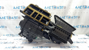 Heater housing bare Kia Niro 20-22 HEV, PHEV without rear row blowing