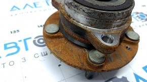 Kia Niro 17-22 HEV, PHEV front right hub, rusty