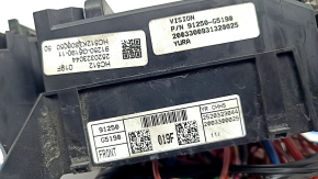Kia Niro 17-22 HEV underhood fuse box without wiring