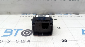 Polestar 2 21- Rear Seat Heated Control Buttons
