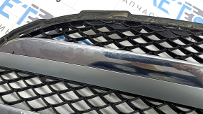 Mercedes C-class W205 15-18 radiator grille assembly with emblem, chrome molding, under the camera, sand, in paint