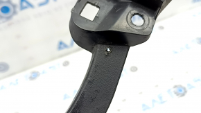 Rear right fender arch seal for Toyota Rav4 19-24: structure, scratches, hole