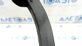 Rear right fender arch seal for Toyota Rav4 19-24: structure, scratches, hole