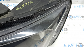 Kia Niro 23-24 halogen front left headlight with top mount, scratches, peeling varnish