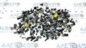 Kia Niro 23-HEV interior hardware, incomplete