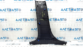 Kia Niro 23-24 HEV, PHEV lower right center pillar trim, black, scratches