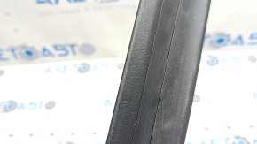 Kia Niro 23-24 black outer front left door sill trim, scratches