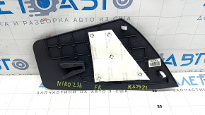 Kia Niro 23-24 right side center console trim, black, scratches