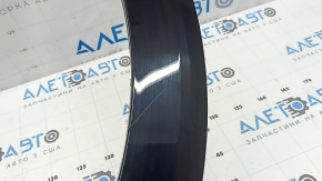 Front left fender arch trim for Kia Niro 23-24, gloss black, scratches, crack in mount