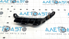 Rear bumper mount under the left light Toyota Rav4 19-